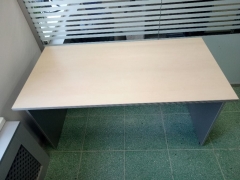 Стол письменный Skyland СП-3.1 Клен/металлик