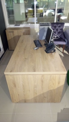 Стол руководителя Skyland Torr-Z TST 189 Дуб Девон