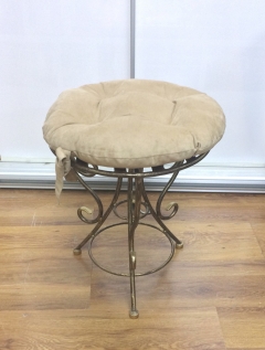 Пуфик кованый Gruppo 396 Максим с набивной подушкой цвет ковки шоколад + патина солнечное золото