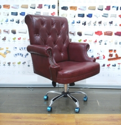 Кресло офисное Gruppo 396 Каст на пятилучье хромированном в натуральной коже бордовое
