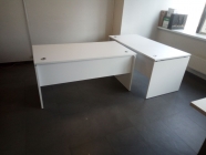 Стол письменный Рива ONIX O.SP-4.8 Белый Бриллиант